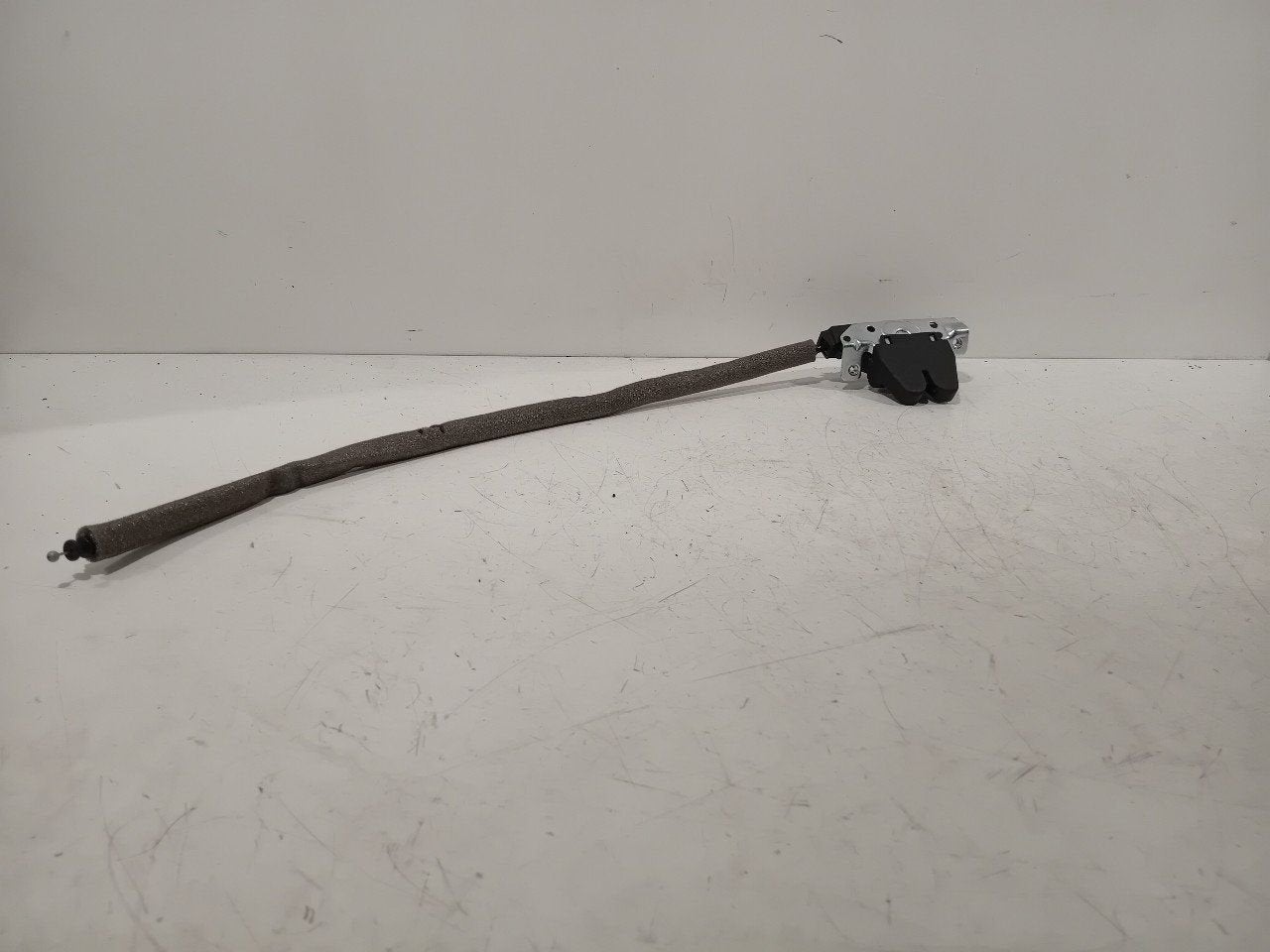 Slot mechaniek kofferdeksel achterklep elektrisch Mercedes-B, Auto-onderdelen, Onderdelen@venauto.nl, Van der Ven Autorecycling B.V.