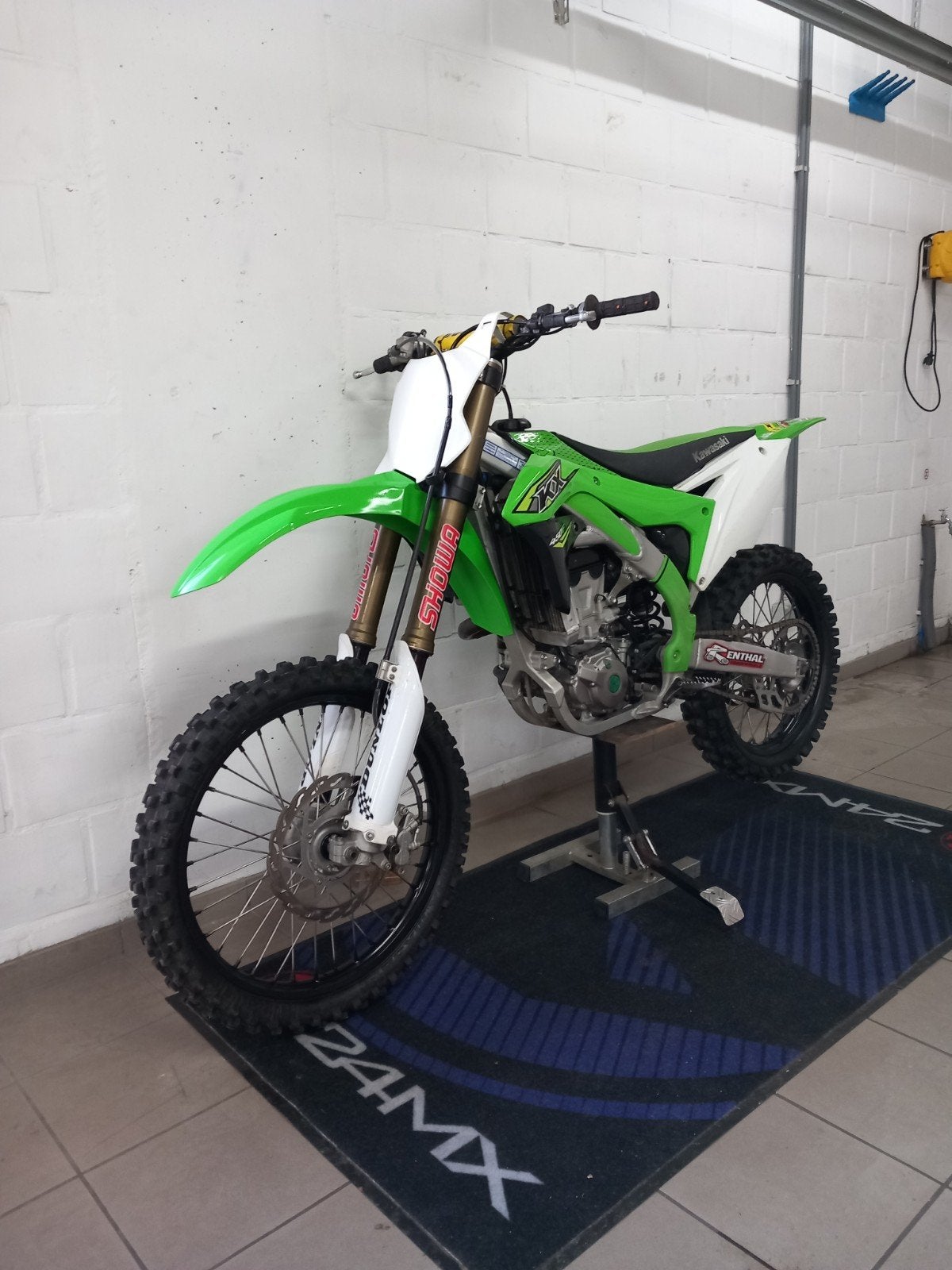Kawasaki KX 450 bj 2018, Particulier