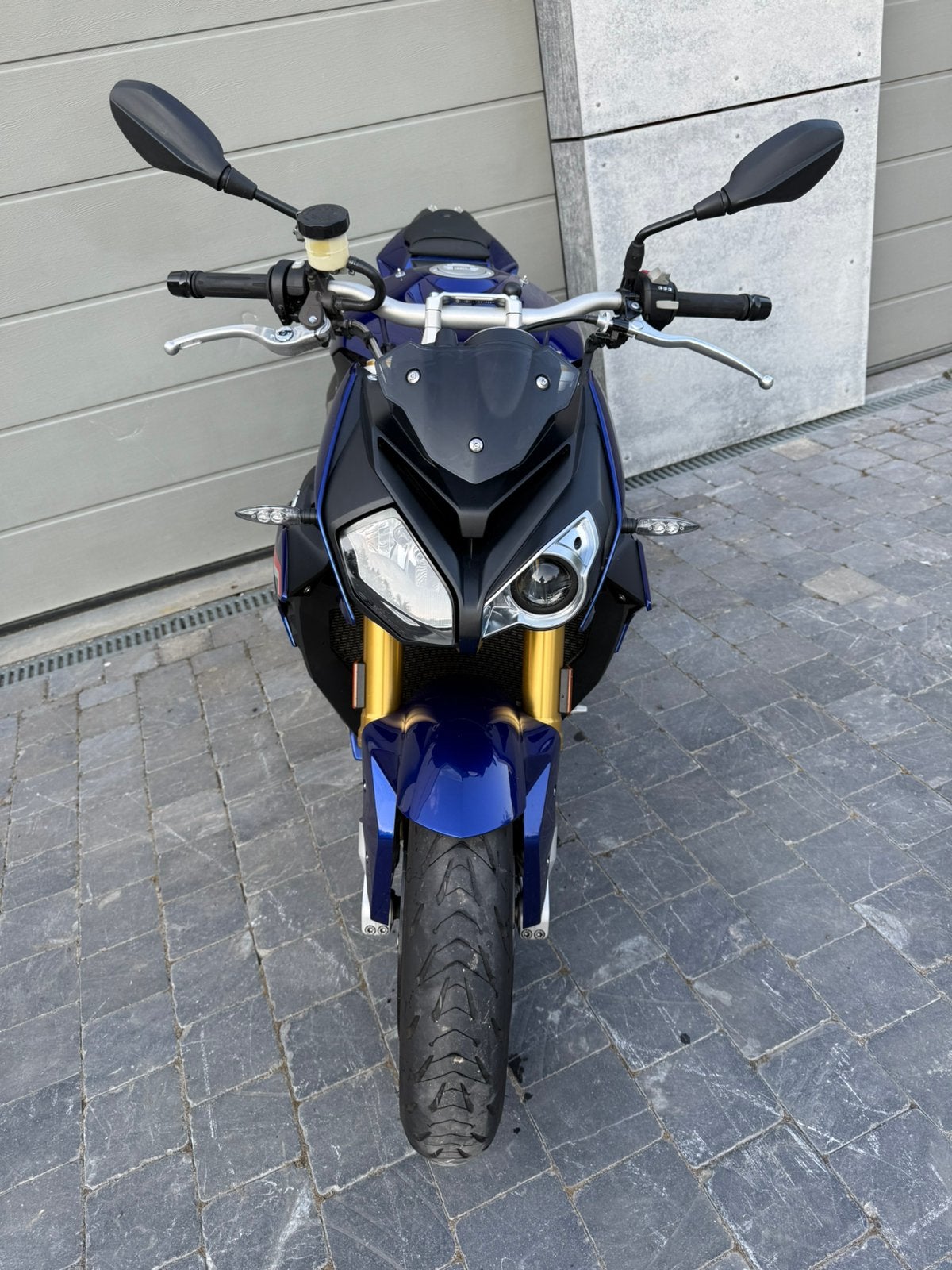 BMW S1000r de 2020, Motos, Particulier