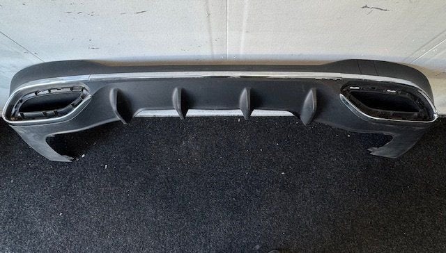 Mercedes CLA W118 Diffuser AMG Line Chrome A1188850302, Gebruikt, -, Ophalen of Verzenden, -