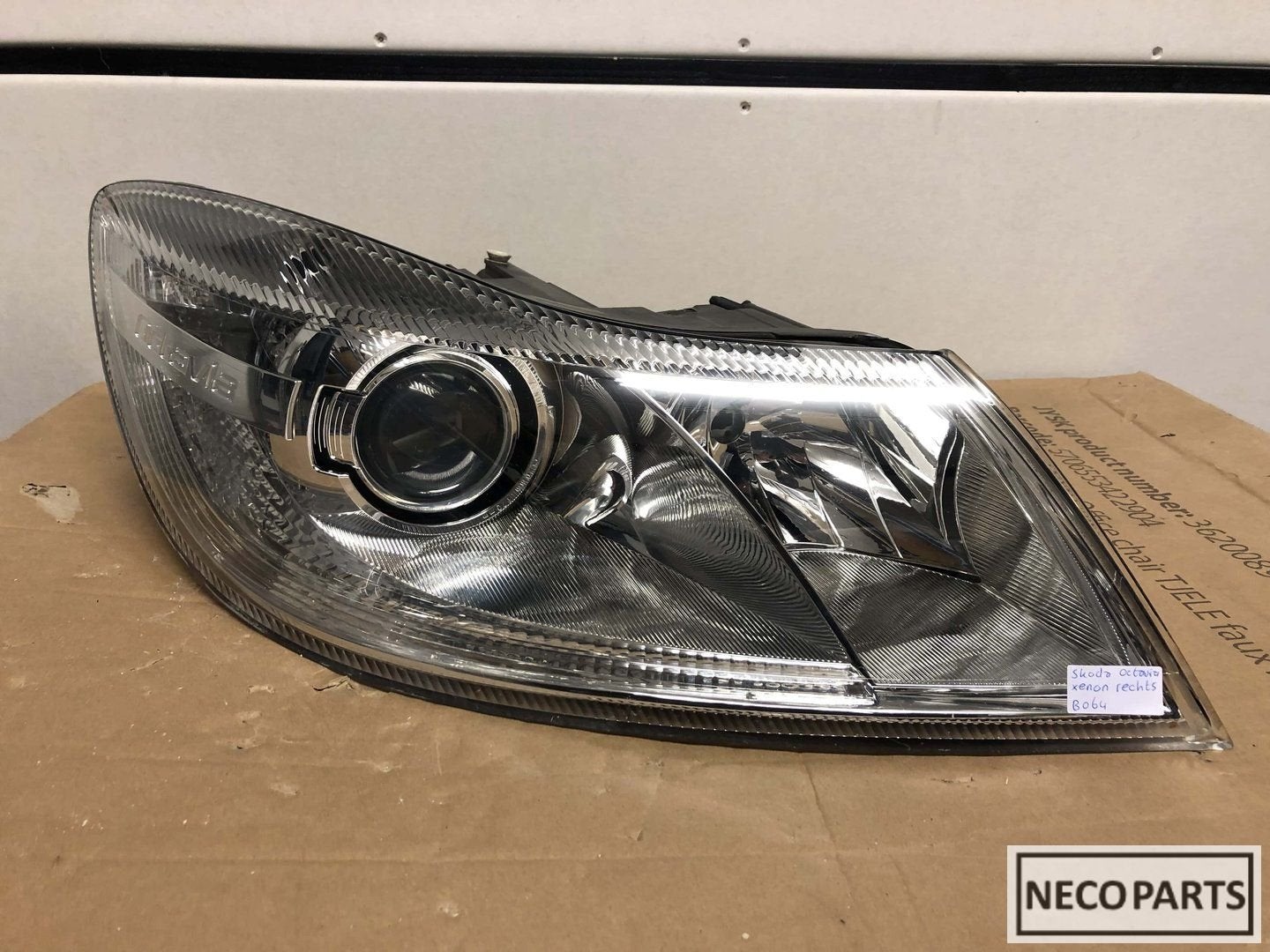 Skoda Octavia xenon 2 xenon koplamp rechts compleet, -, Utilisé, Skoda, -
