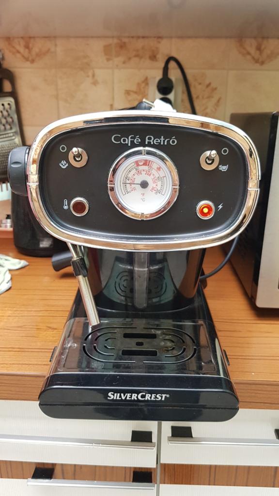 Silvercrest expresso machine "café rétro", Elektronische apparatuur, Koffiezetapparaten, Afneembaar waterreservoir, Gebruikt, Espresso apparaat