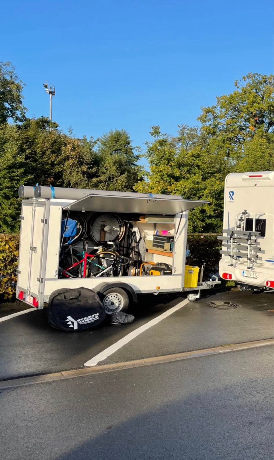 Gesloten aanhangwagen, Ophalen of Verzenden