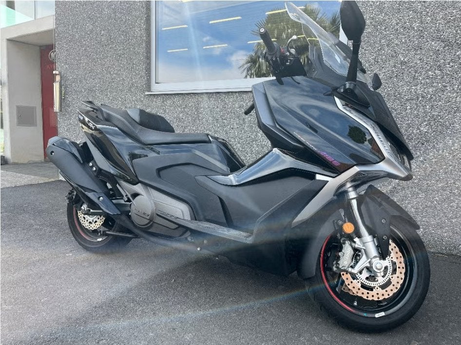 Kymco AK 550 (1 jaar oud met 770km), Motoren, Occasion, Kymco, Handvatverwarming, Particulier