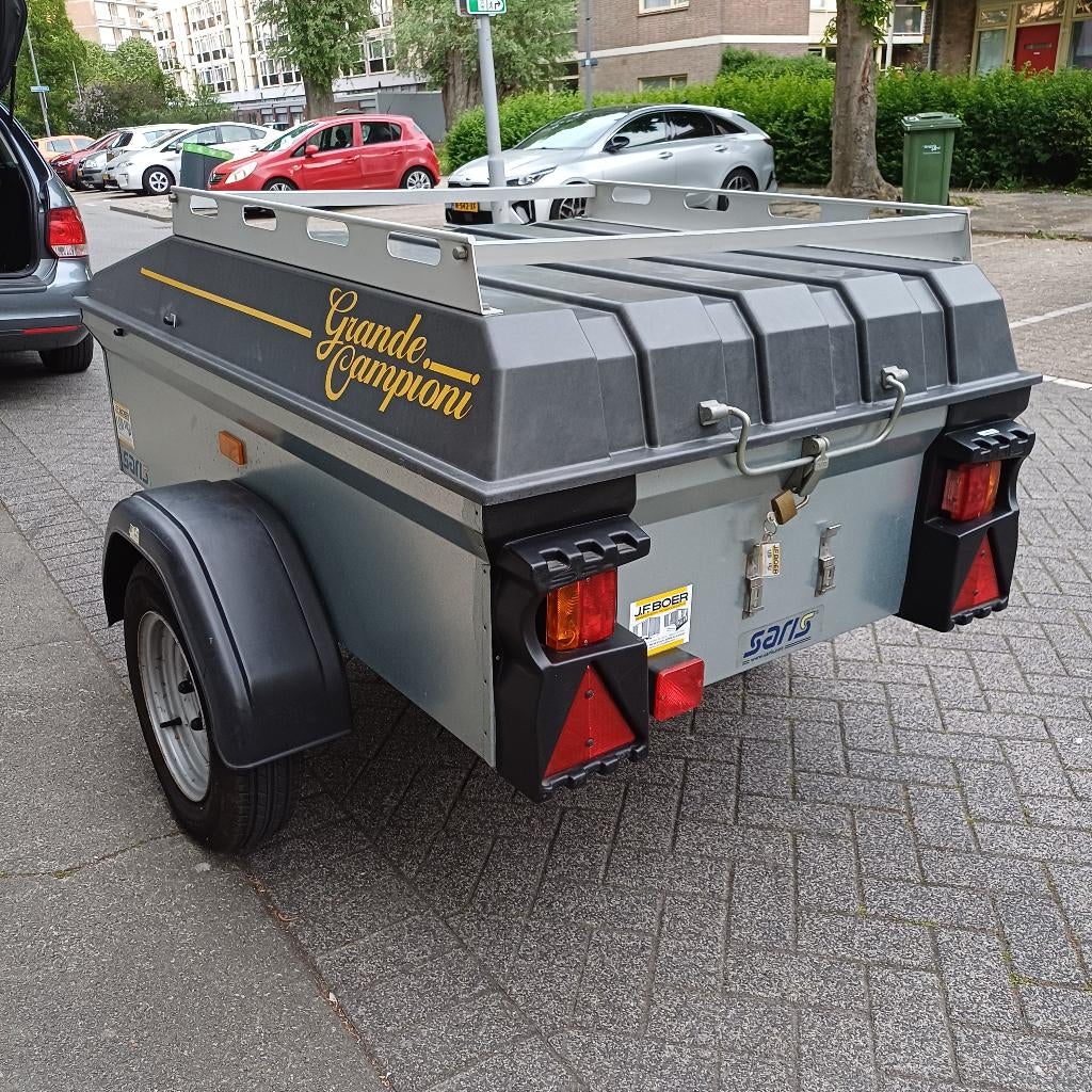 Très beau camion à bagages Saris Grande Campioni Rotterdam.., Autos : Divers, Remorques, Comme neuf, Enlèvement