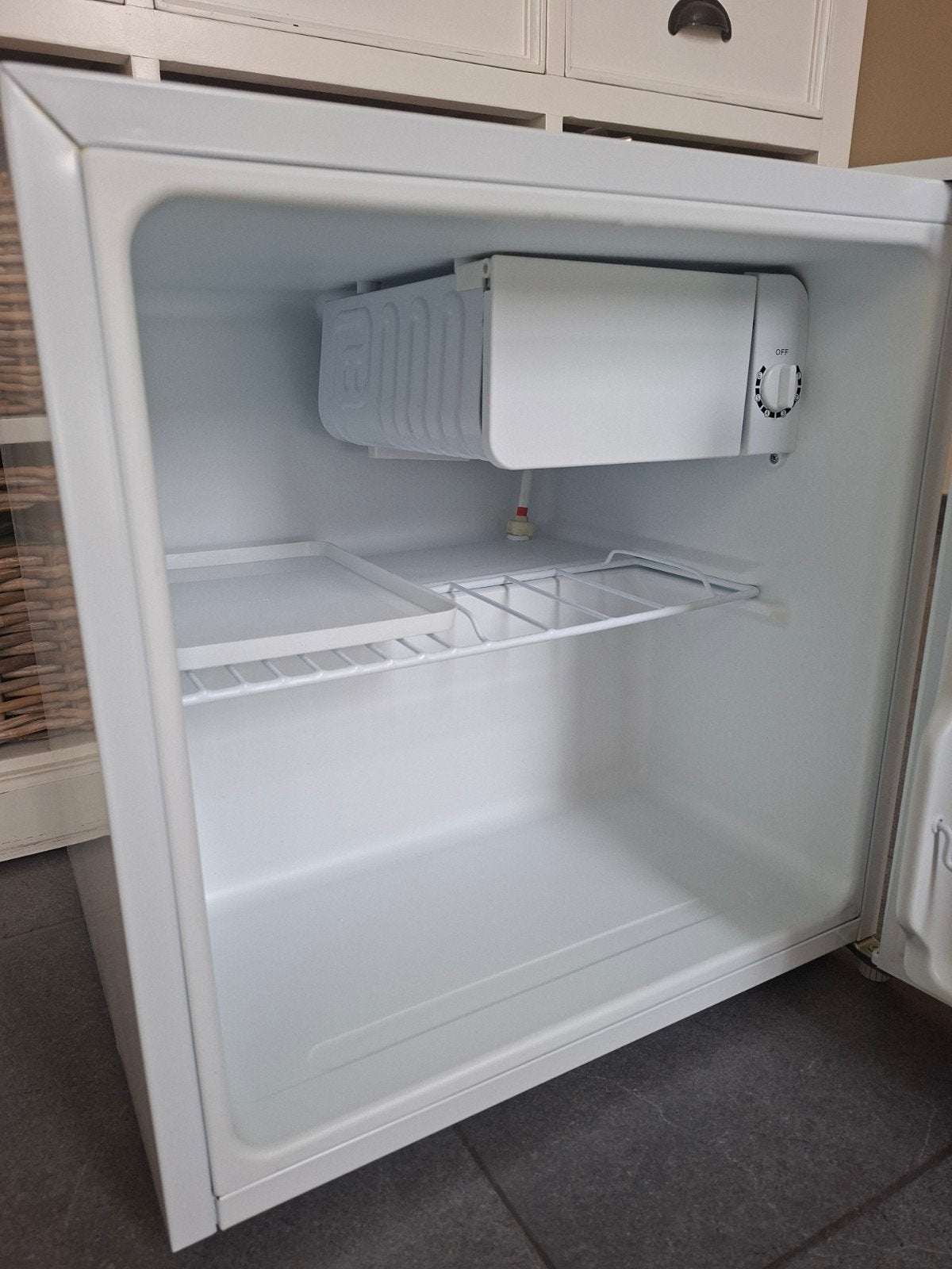 Koelkast tafelmodel, Ophalen