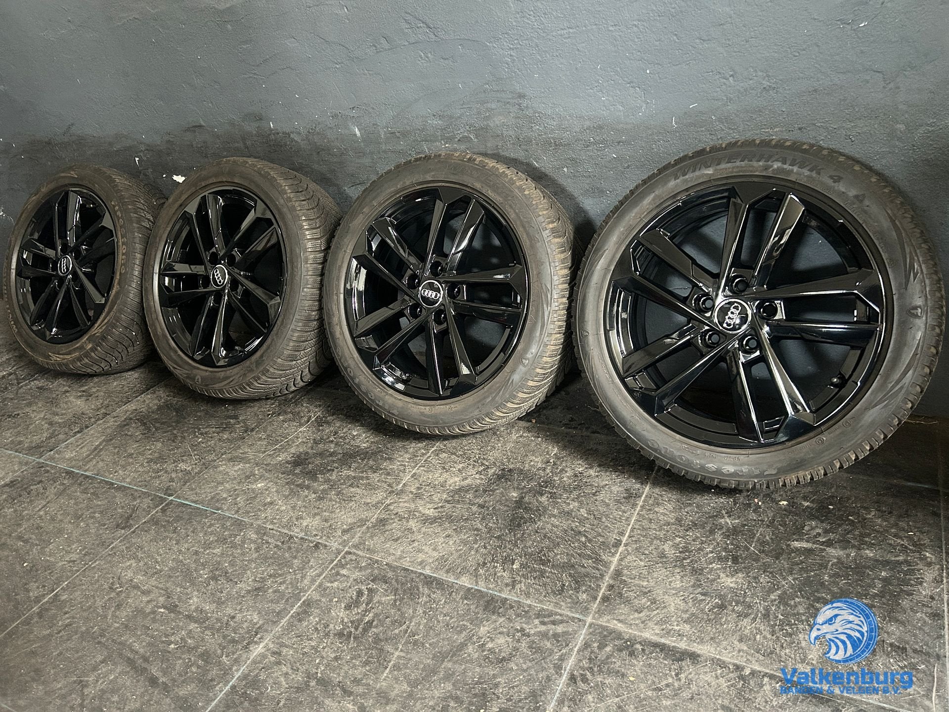 7mm! Originele Audi A3 8Y 17 inch zwarte velgen 5x112 winter, Autos : Pièces & Accessoires, Pneus et Jantes, Pneus hiver, Véhicule de tourisme