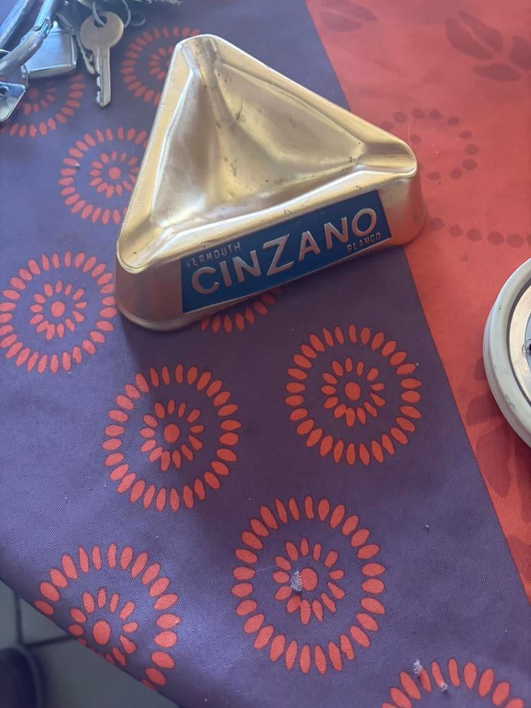 Oude asbak cinzano, Verzamelen, Merken en Reclamevoorwerpen, Ophalen, Gebruikt, Overige typen
