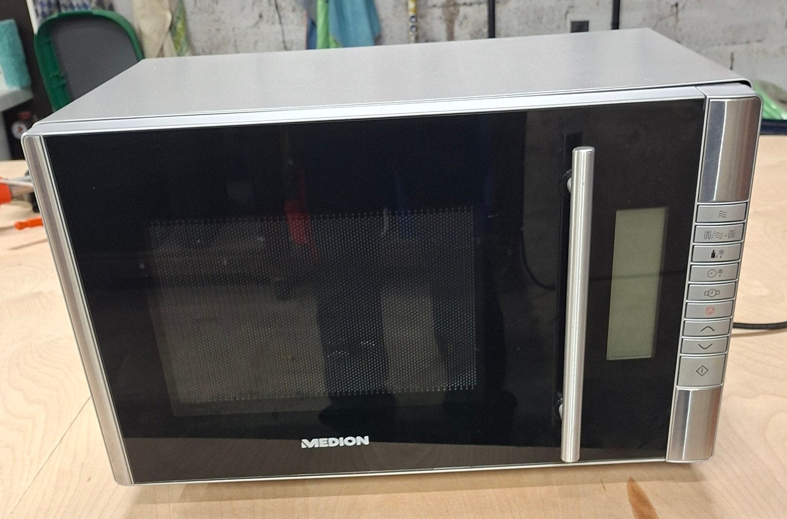 magnetron met grill, Elektronische apparatuur, Grill, Ophalen of Verzenden, Zo goed als nieuw, Draaiplateau