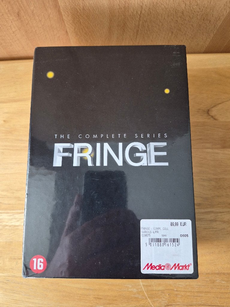 Coffret DVD intégrale Fringe (5 saisons) – NEUF, Coffret, Science-Fiction et Fantasy, Neuf, dans son emballage, À partir de 16 ans