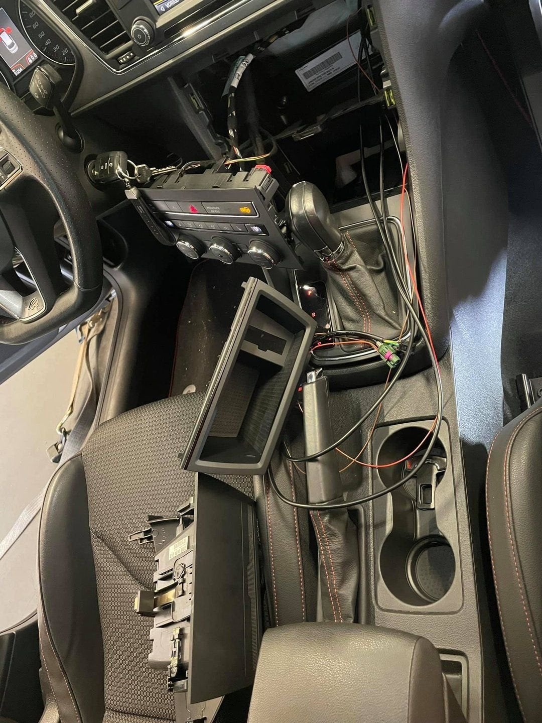 Infotainmentsysteem, Services & Professionnels, Auto & Moto | Mécaniciens & Garages, Service 24h/24, Autres travaux