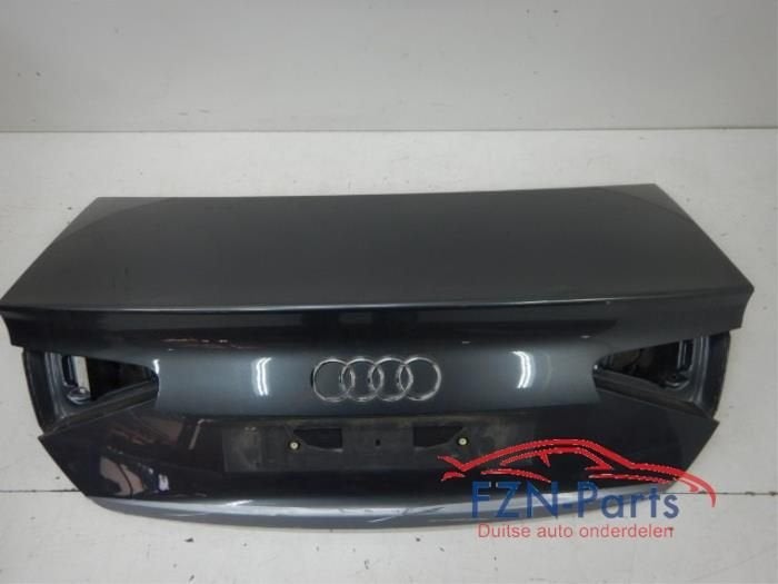 Achterklep Audi A4 (22738952), Enlèvement ou Envoi, Utilisé, Arrière, Haillon arrière