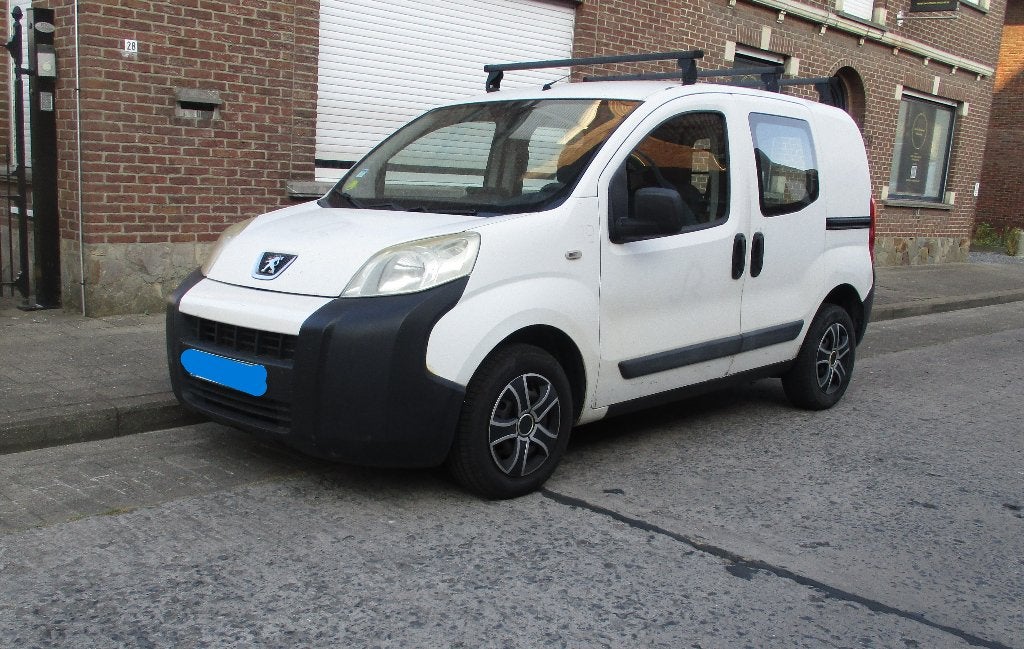 Peugeot Bipper 1.4i Benzine/Airco/Gekeurd+Carpass, Auto's, Peugeot, Stof, Zwart, Wit, USB