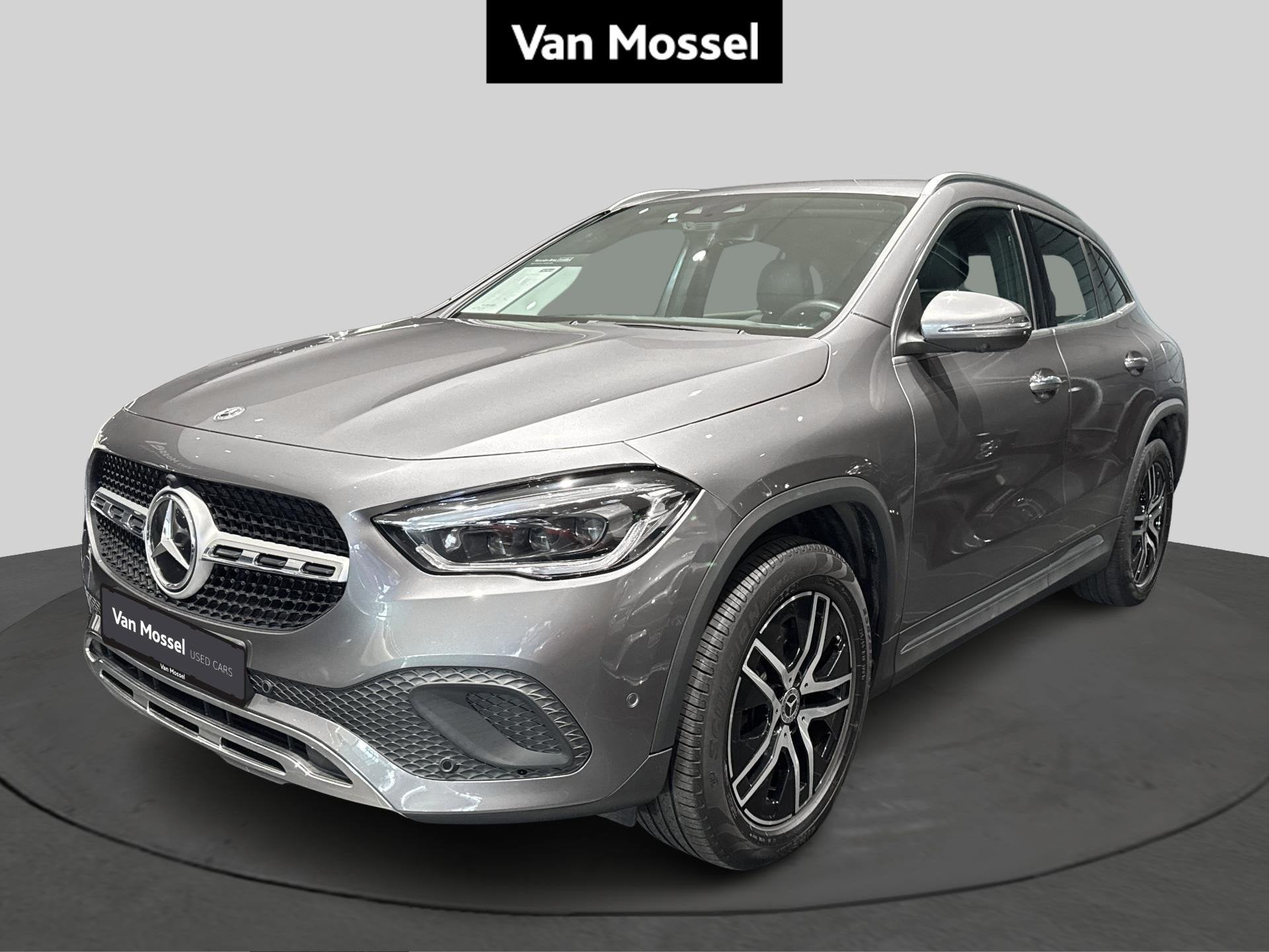 Mercedes-Benz GLA GLA 250 e (automatique), 218 ch, Achat, 1800 kg, Entreprise