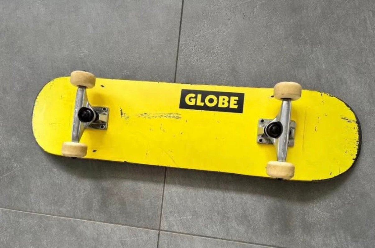 Globe skateboard 80x20cm, Sports & Fitness, Enlèvement ou Envoi, Comme neuf, Skateboard