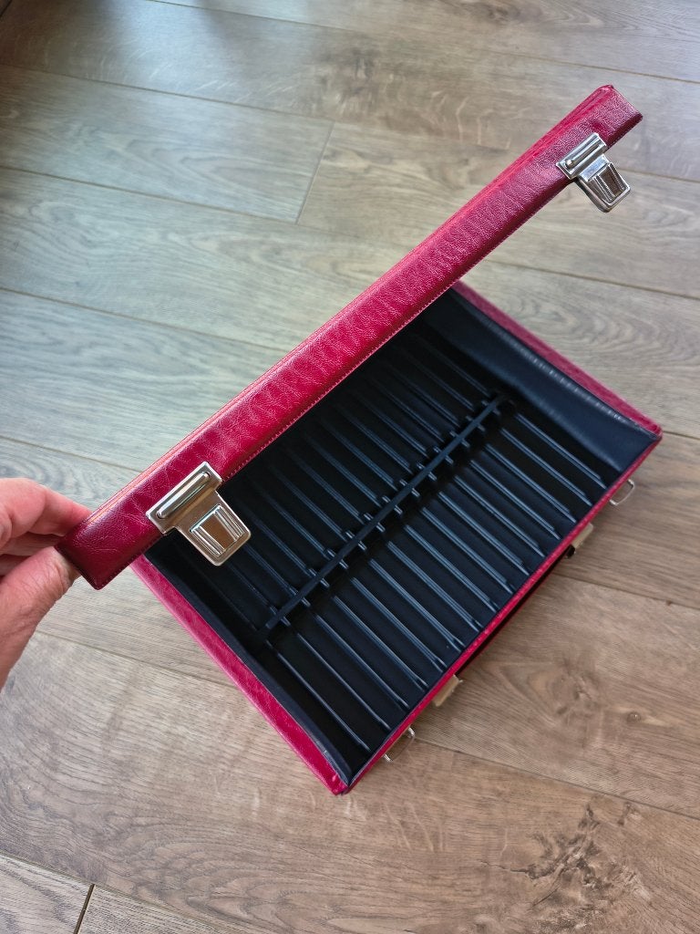 vintage koffer voor cassettes, Muziek en Instrumenten, Ophalen, Zo goed als nieuw, Overige instrumenten