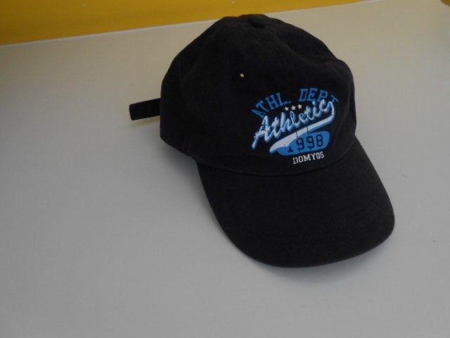 pet domyos decathlon junior donker blauw, Kinderen en Baby's, Kinderkleding | Petten en Hoeden, Gebruikt, Jongen of Meisje, Ophalen of Verzenden