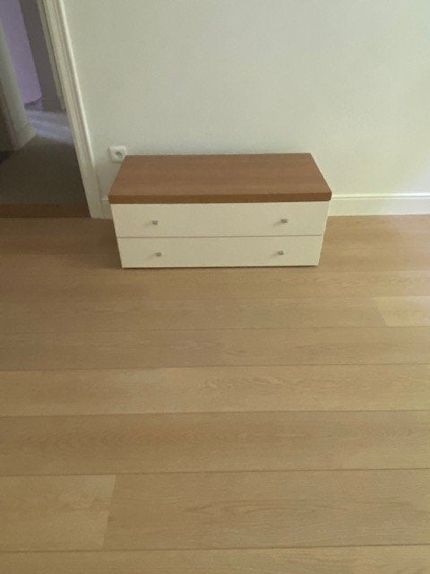Nachtkastje Merk Junior, Huis en Inrichting, Ophalen, Overige materialen, Minder dan 55 cm, 65 cm of meer