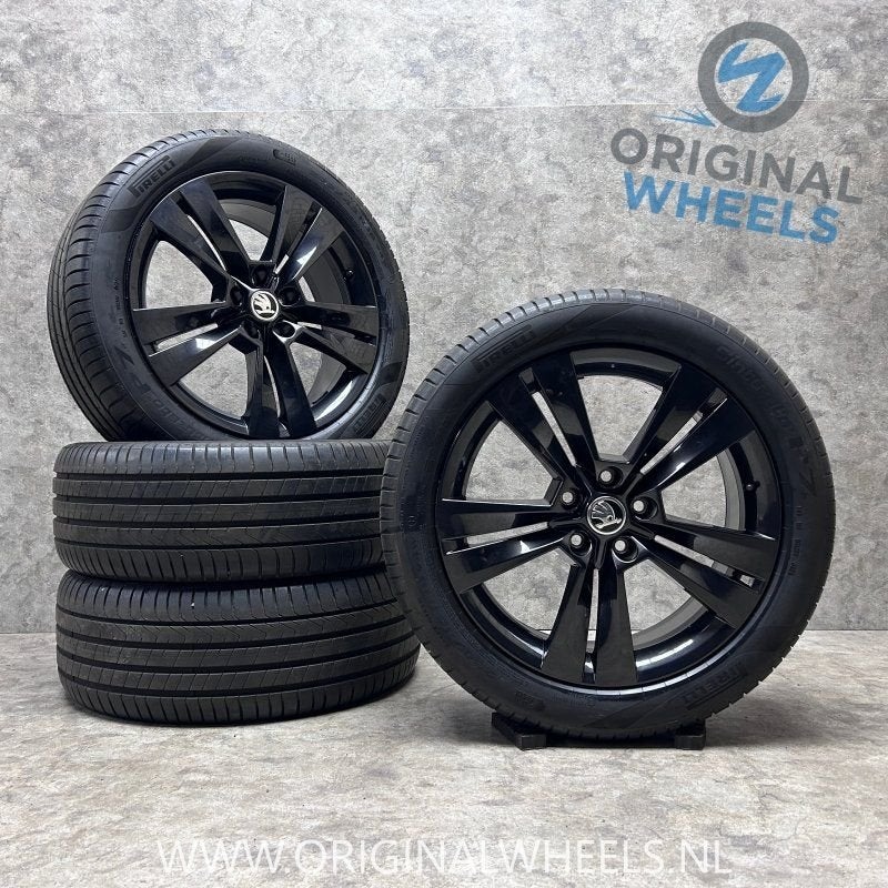 18 inch velgen + zomerbanden Skoda Superb 57A601025M, Auto-onderdelen, 18 inch, -, -, Banden en Velgen