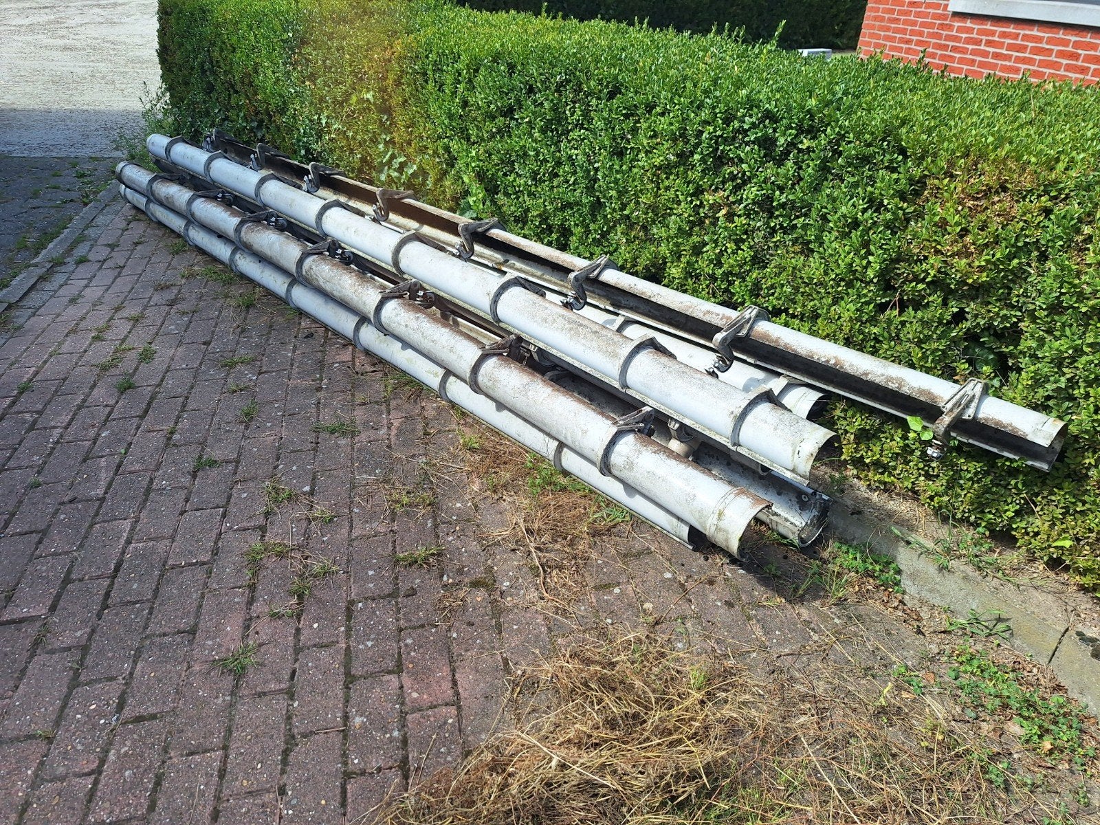 Gouttière de 36 m, Enlèvement, Utilisé, Gris, Synthétique