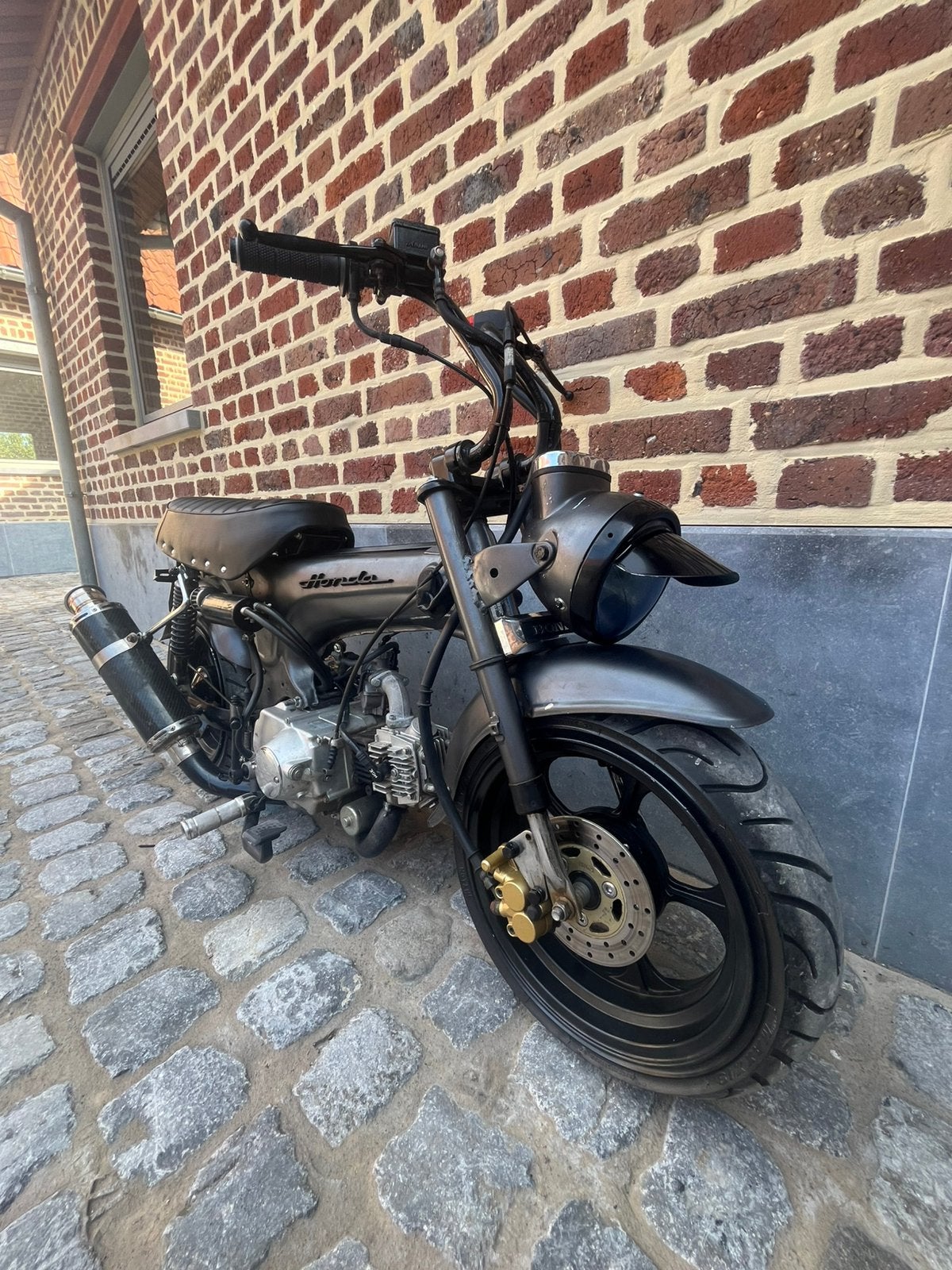 Dax b klasse, Ophalen, Zo goed als nieuw