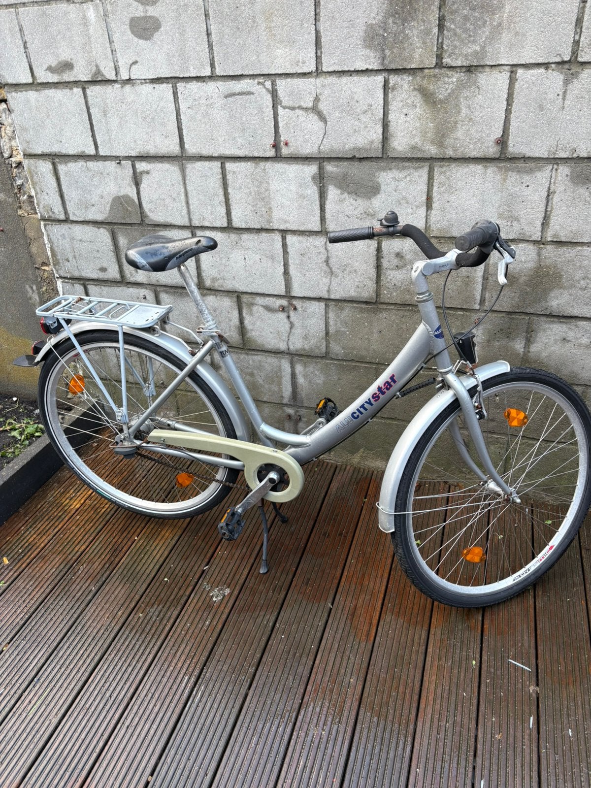 Dames fiets in goede staat, Velgrem, Versnellingen, 56 cm of meer, Zo goed als nieuw