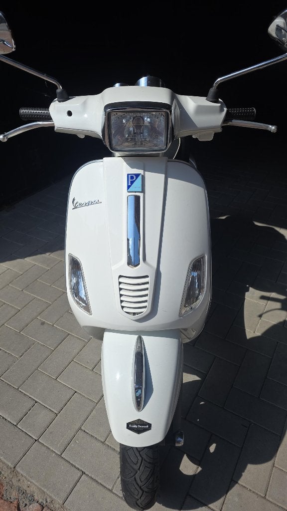 vespa sprint en lx klasse b, Fietsen en Brommers, Scooters | Vespa, Ophalen