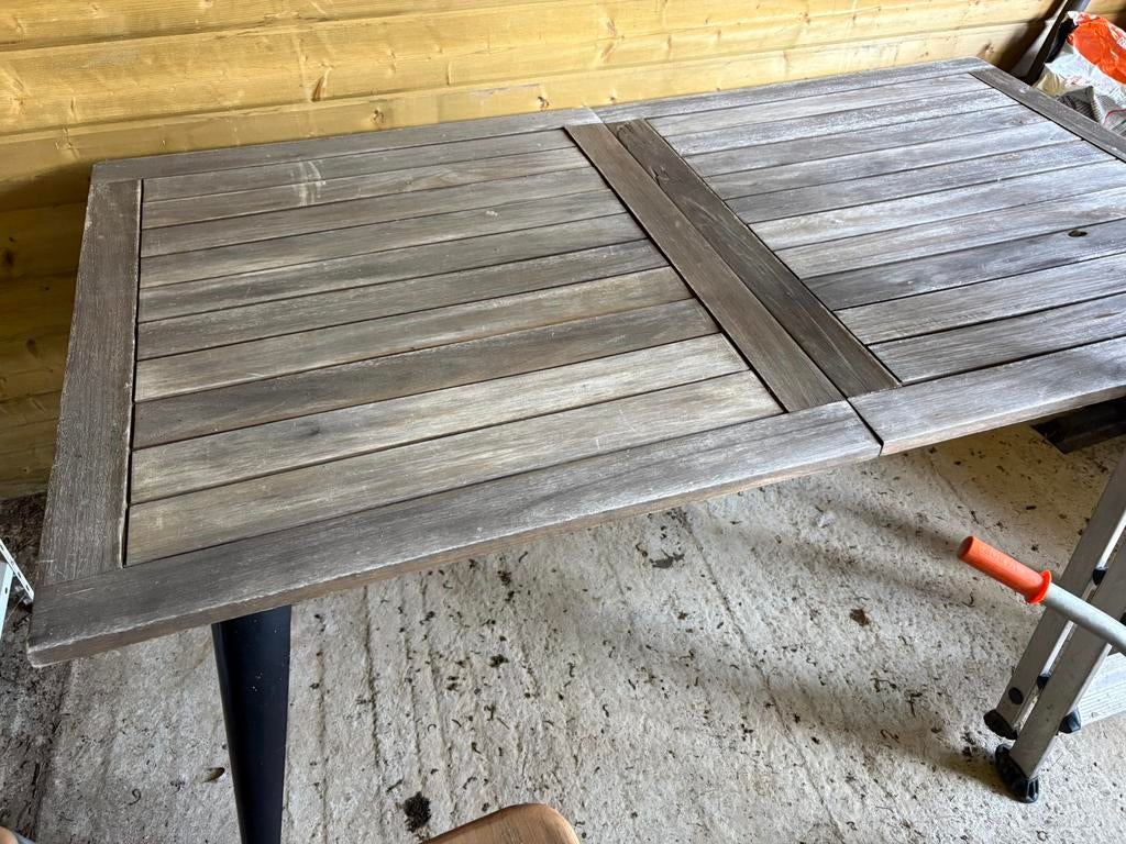 Table et 6 chaisses, Ophalen, Gebruikt
