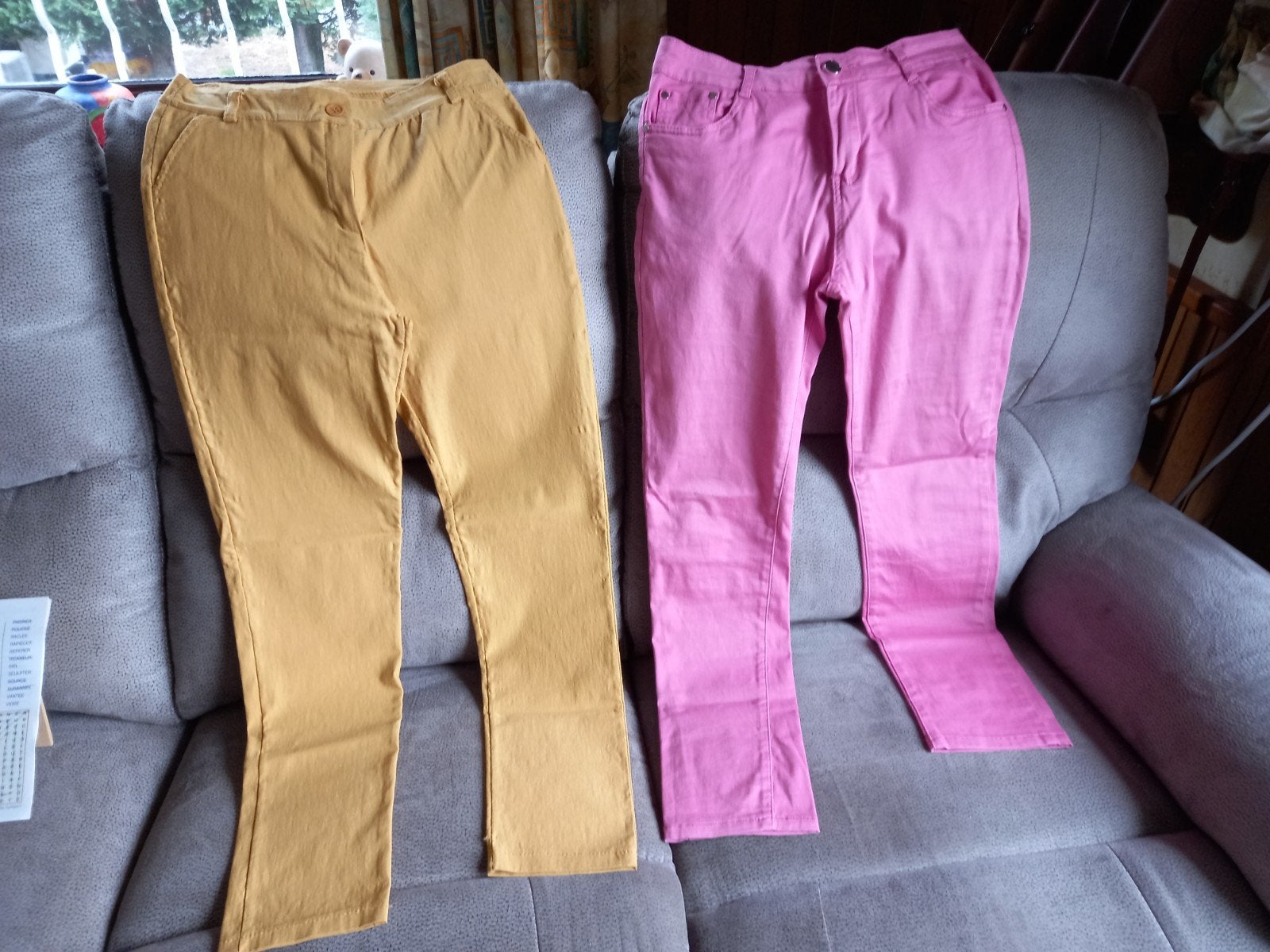 pantalons femme, matière très élastique., Enlèvement ou Envoi