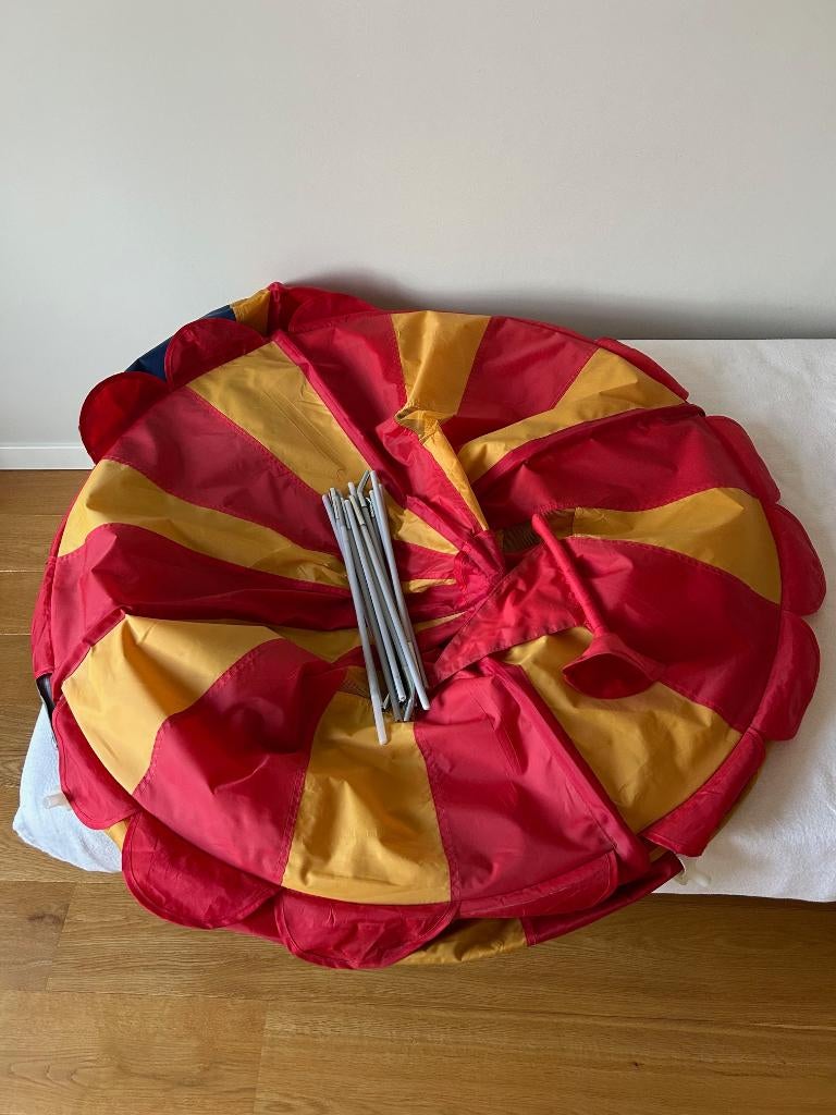 Ikea circus/speeltentje, Enlèvement, Comme neuf