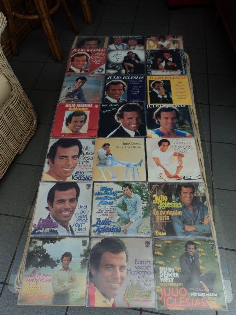 Julio Iglesias : lot de 42 singles pour 15 euros !, Enlèvement ou Envoi, 7 inch, Comme neuf, Pop