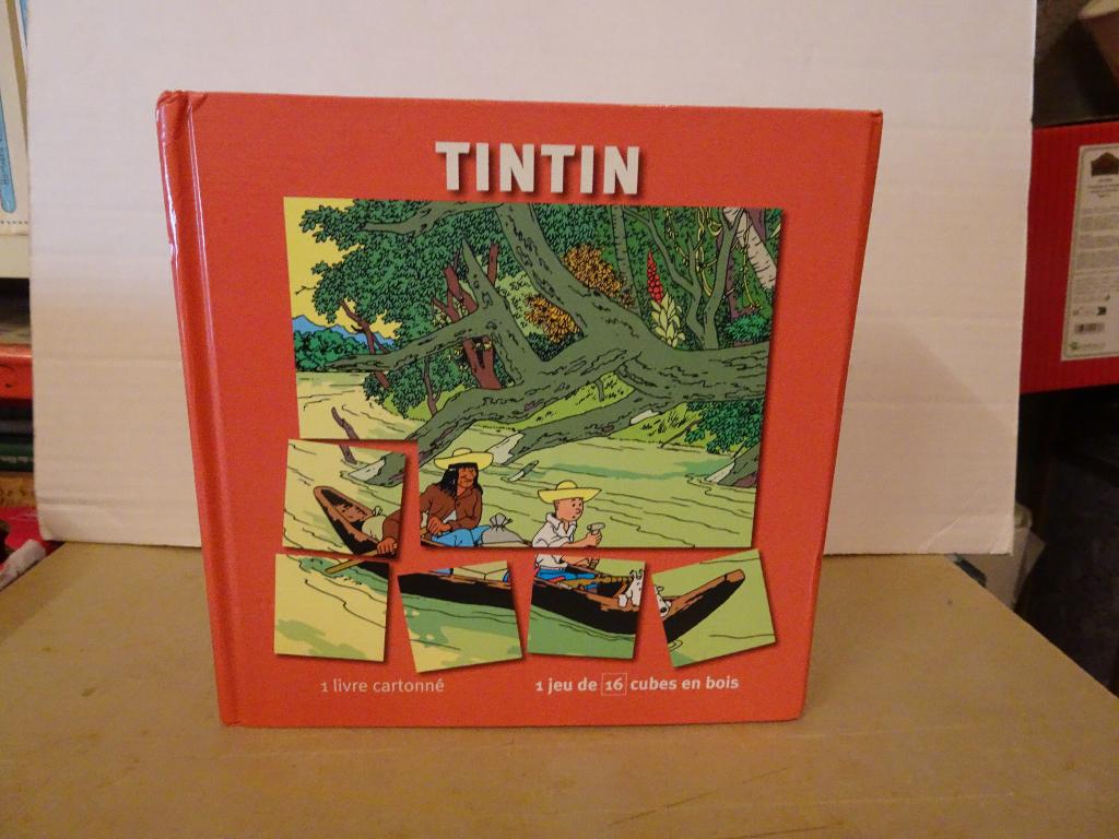Set van 16 houten kubussen van Kuifje, Verzamelen, Ophalen of Verzenden, Kuifje, Nieuw, Boek of Spel