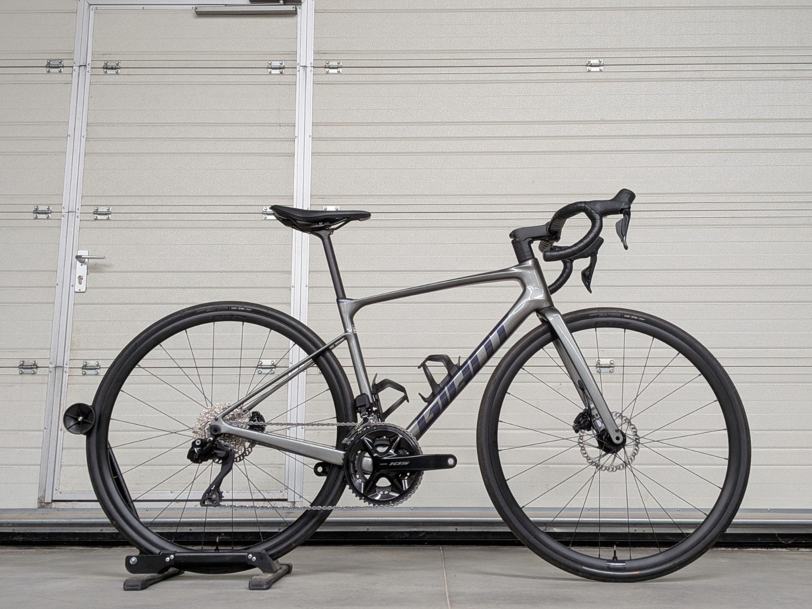 Giant Defy Advanced 2 racefiets, Ophalen, 28 inch, Giant, Zo goed als nieuw