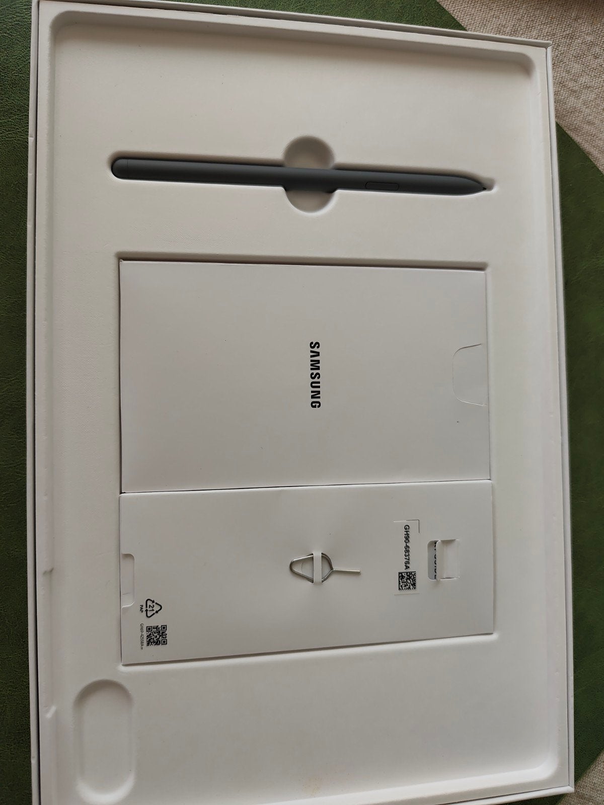 Samsung Galaxy Tab s9 fe+ 5G, Ophalen, Zo goed als nieuw, Samsung Galaxy Tab, Bescherming voor- en achterkant