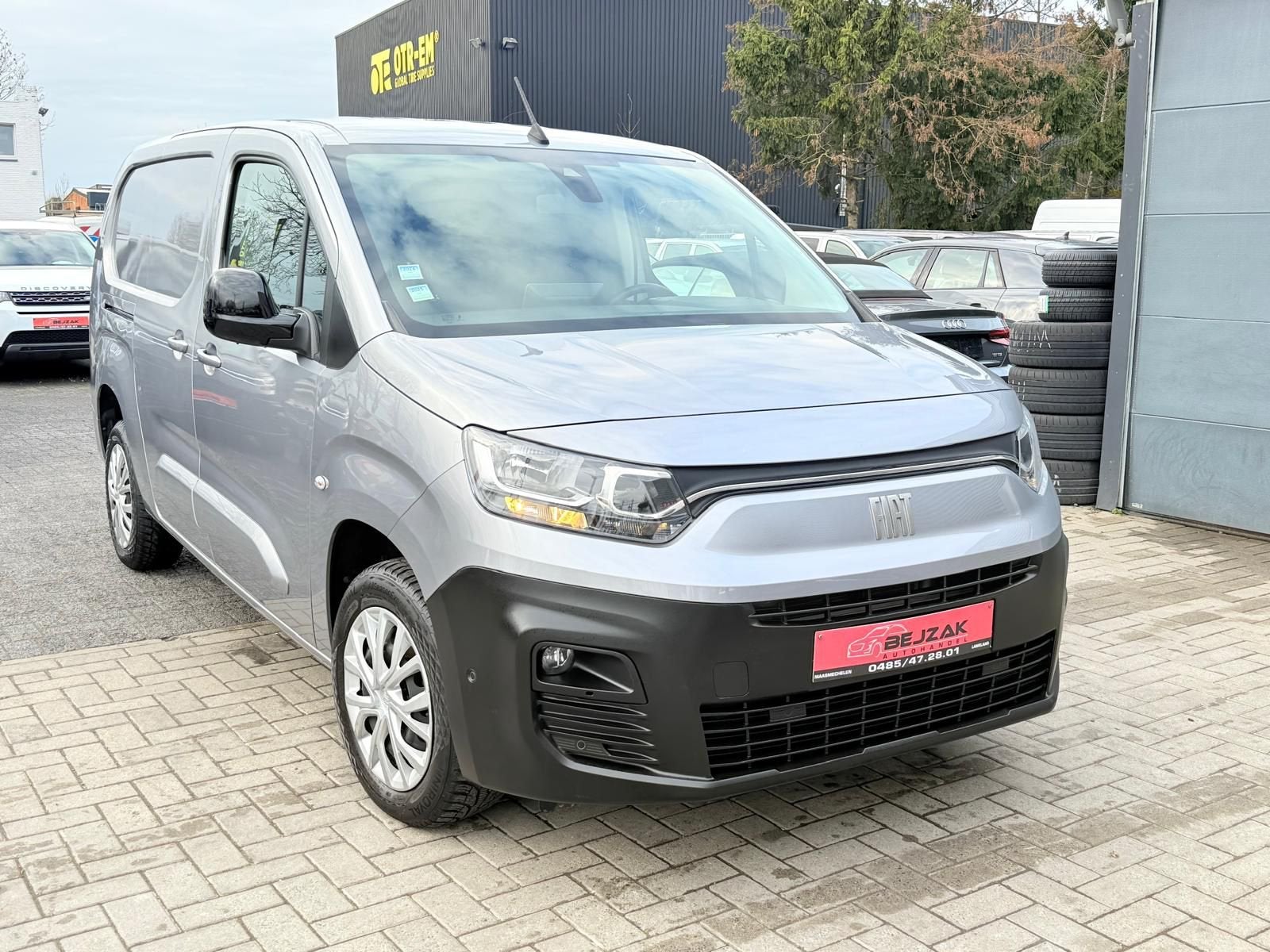 Fiat Doblo Cargo Proffesional 1.5d 03/2024 27.000km 1j garan, Autos, Achat, Euro 6, Entreprise, Boîte manuelle