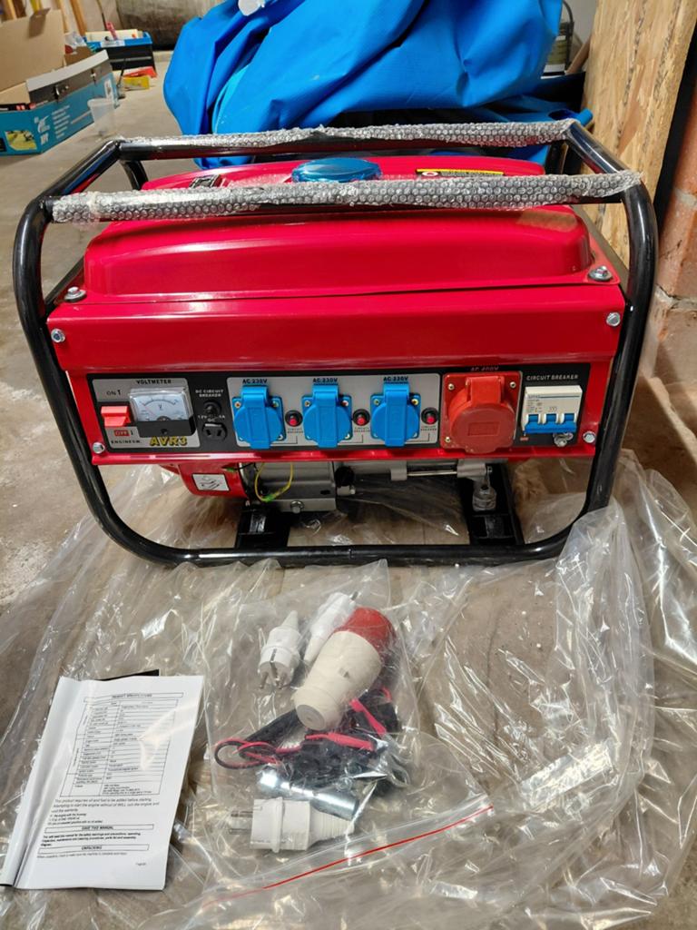 Benzinegenerator 6500 w max., Doe-het-zelf en Bouw, Aggregaten, Ophalen