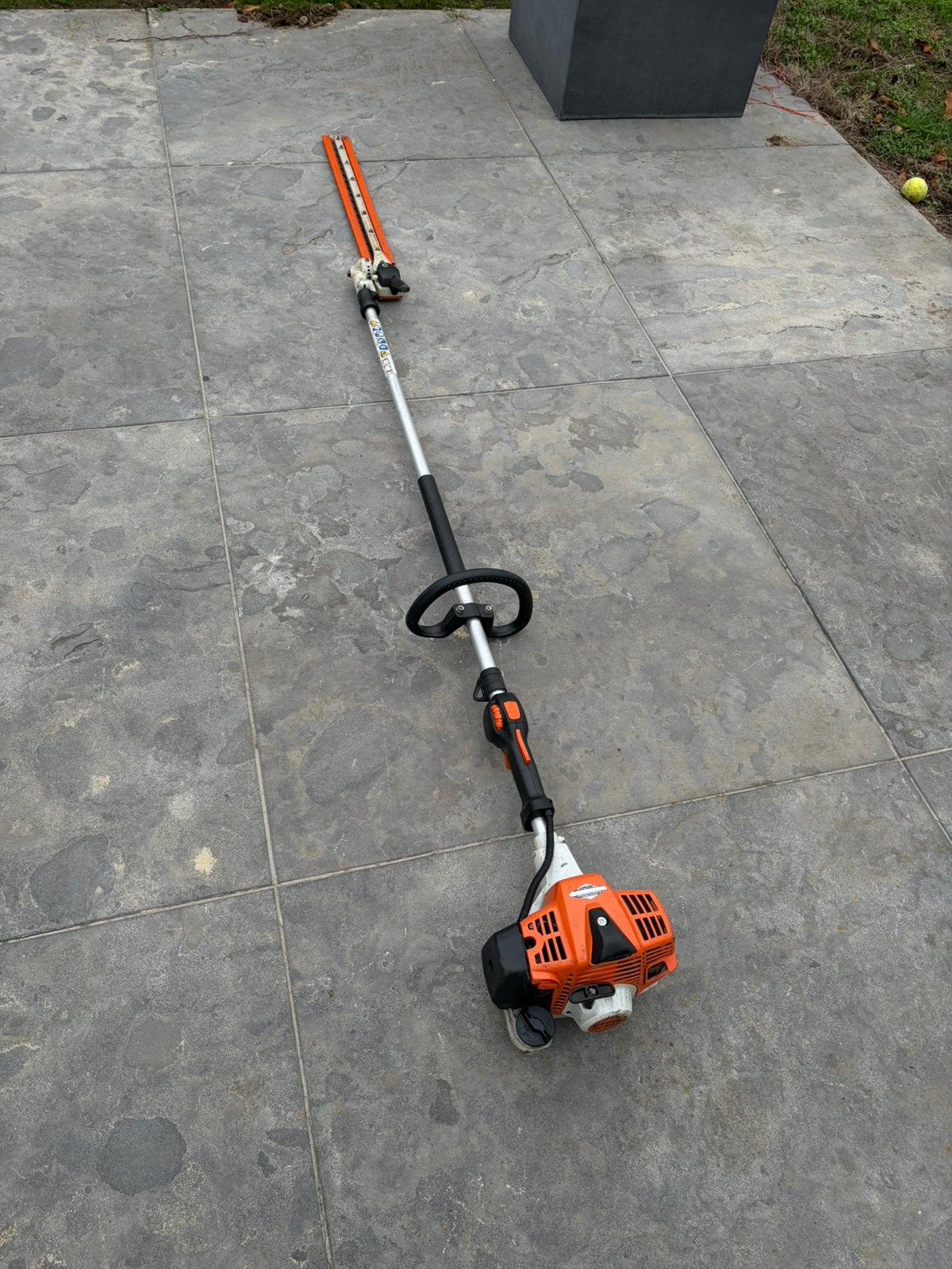 Stihl HL 94C benzine-heggenschaar op steel, Ophalen of Verzenden, Gebruikt, Benzine