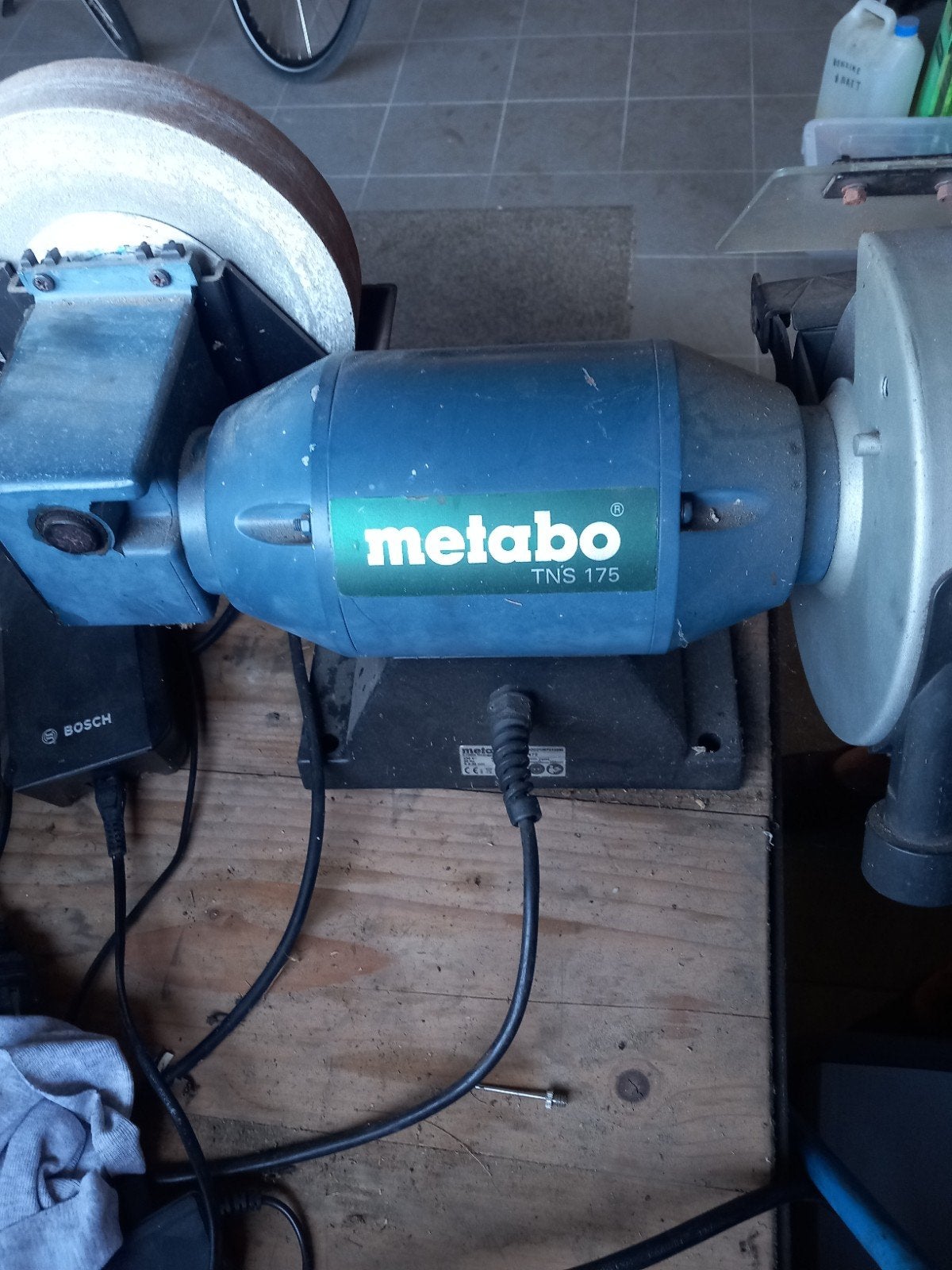 metabo tns 175 dubbele slijper, Doe-het-zelf en Bouw, Ophalen, Zo goed als nieuw, Werkbankslijpmachine