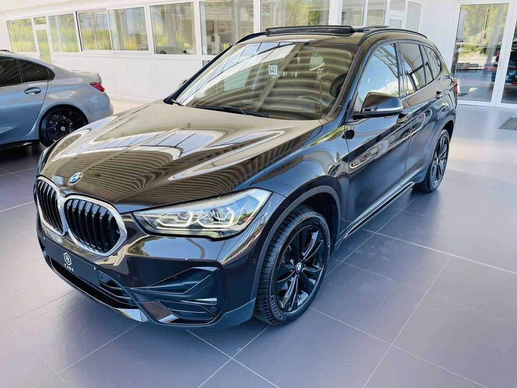 BMW X1 1.5iA * GARANTIE + TOIT PANO + LED + GPS + CUIR *, Autos, https://public.car-pass.be/vhr/0f18be49-86f1-4bb0-b6ec-85eeb78b1fae