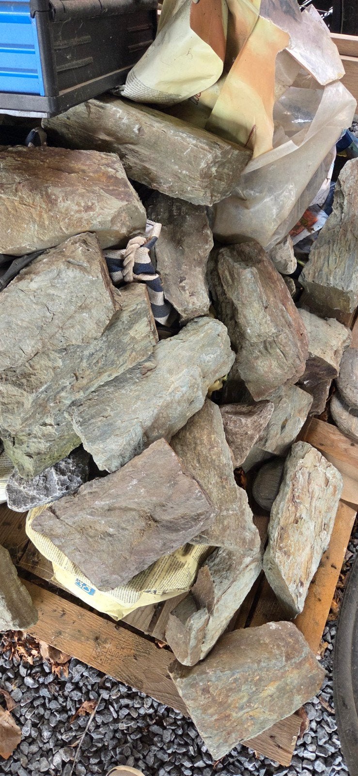 Ardenner breuksteen grote als kleine, Ophalen