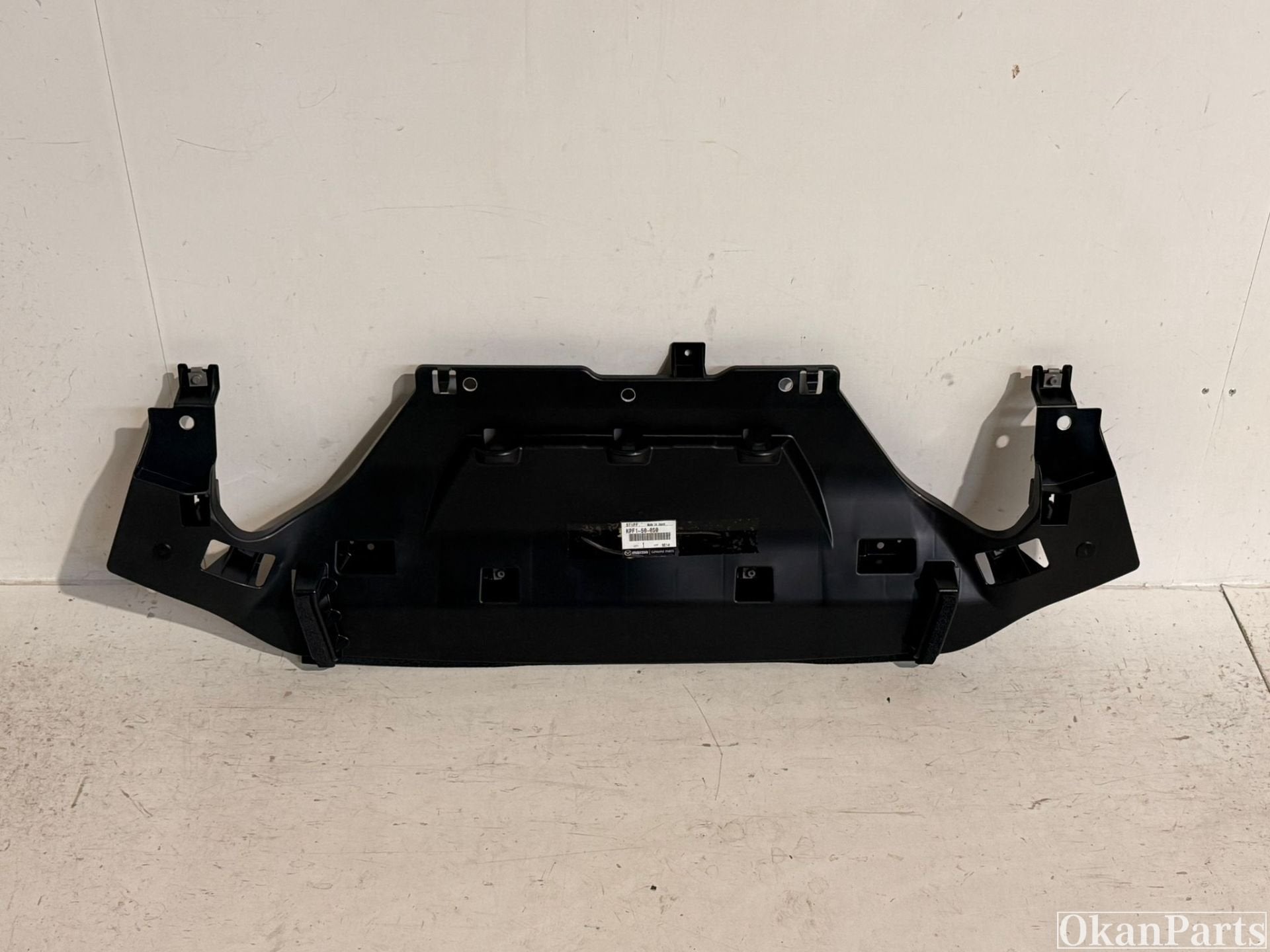 MAzda CX-5 voor bumperplaat onder KPF1-50-0S0, Info@fabrikant.eu, Voor, Bumper, Fabrikantstraat 1
1000 AA  Amsterdam