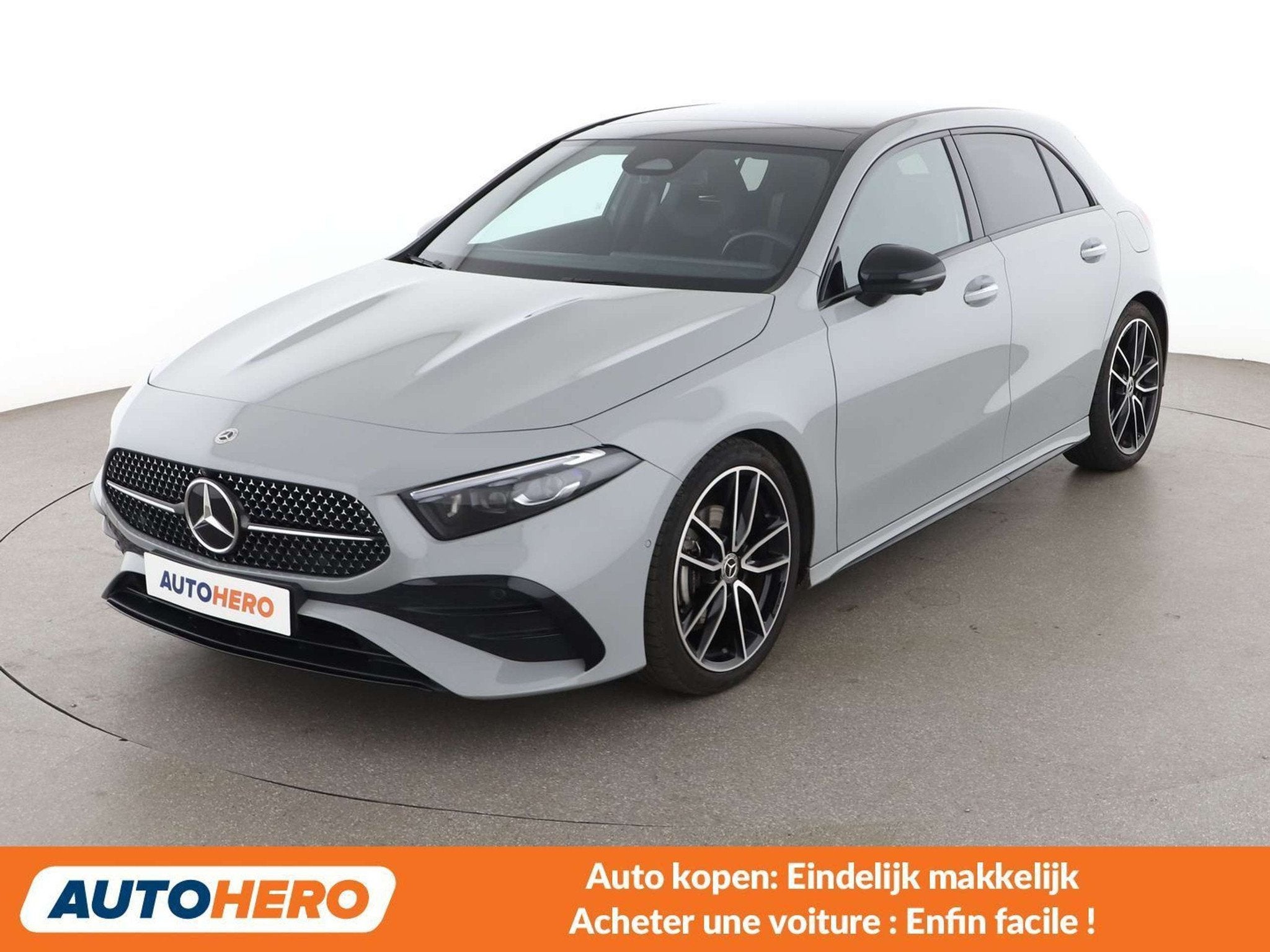 Mercedes-Benz A-Klasse 180 A 180 Special Edition AMG Line, Auto's, Zwart, https://public.car-pass.be/vhr/e8e74748-0652-4bda-a50e-e93e0ec47a99
