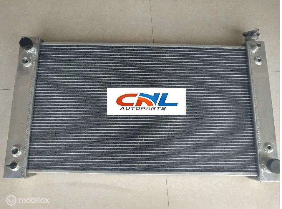 Radiateur 1988-1995 GMC C K 1500 2500 3500 Suburban 5.0 V8, Nieuw, Ophalen of Verzenden