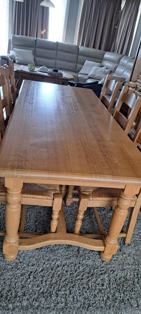 Living tafel met 6 stoelen., Huis en Inrichting, Ophalen, 100 tot 150 cm, Klassiek, Eikenhout