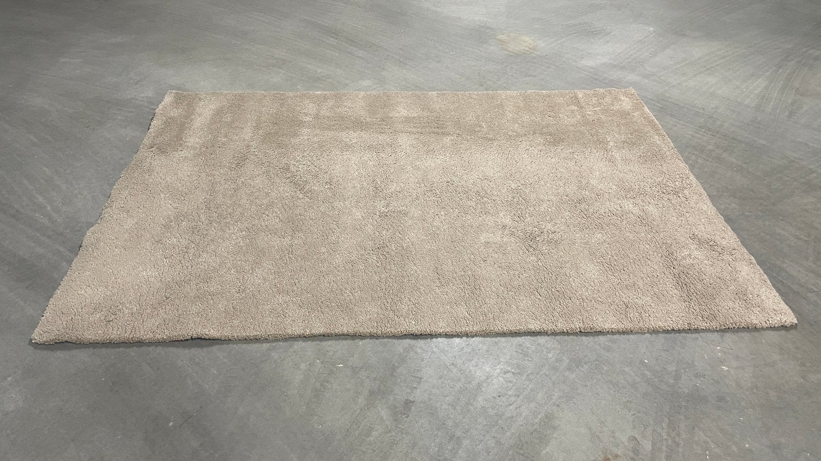 IKEA STOENSE vloerkleed 133 x 195 cm beige/taupe, Huis en Inrichting, Ophalen, 100 tot 150 cm, Beige, Vierkant