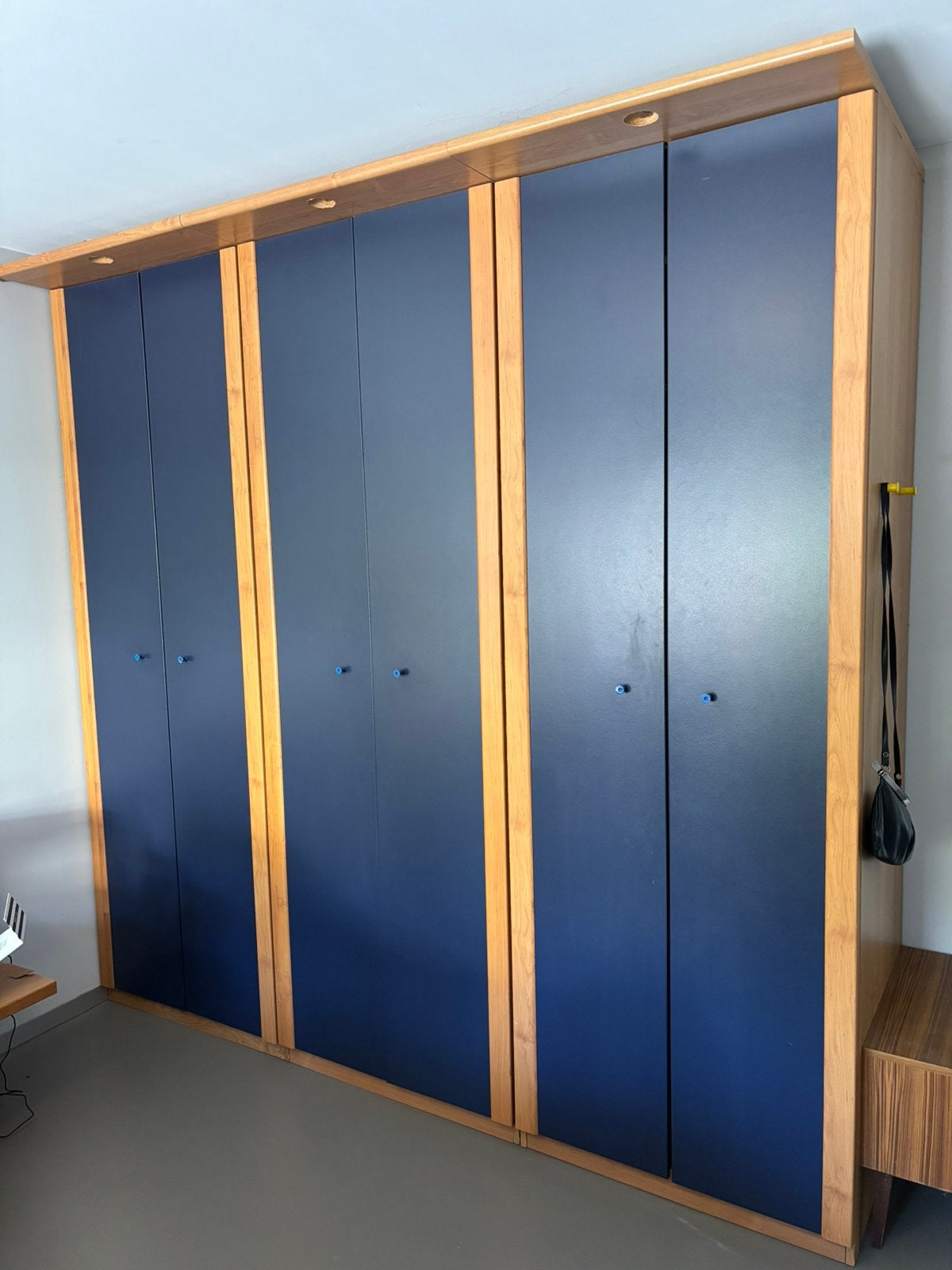 Degelijke 3-delige kleerkast 270 x 58 x 233 hoog, Ophalen, Gebruikt, 200 cm of meer, Meerdere deuren