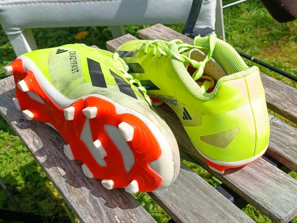 Crampons ADIDAS CRAZYFAST, Sports & Fitness, Enlèvement ou Envoi, Utilisé, Chaussures