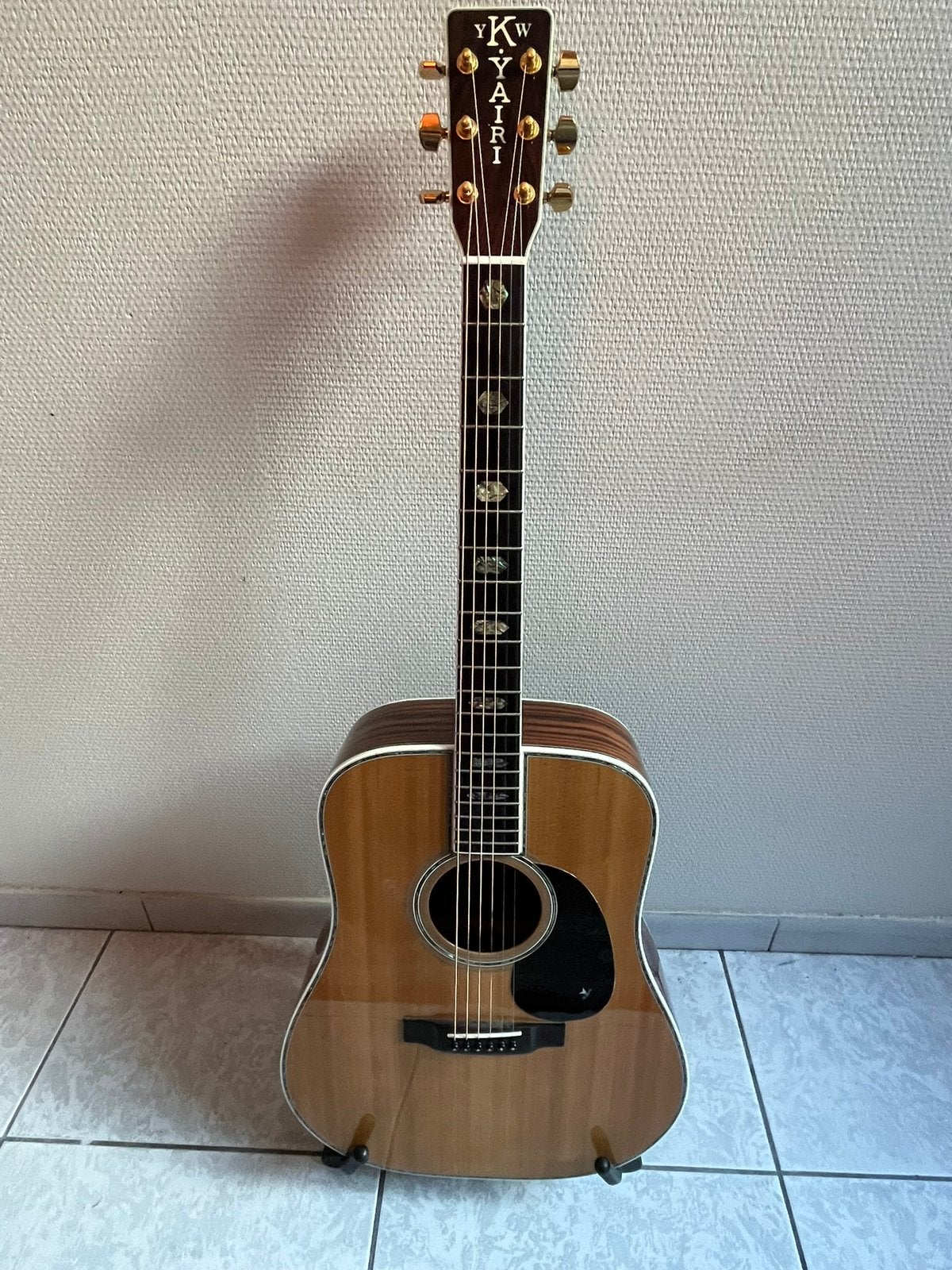 K.Yairi YW-100 (2011) dreadnought gitaar, Enlèvement, Neuf, Avec valise
