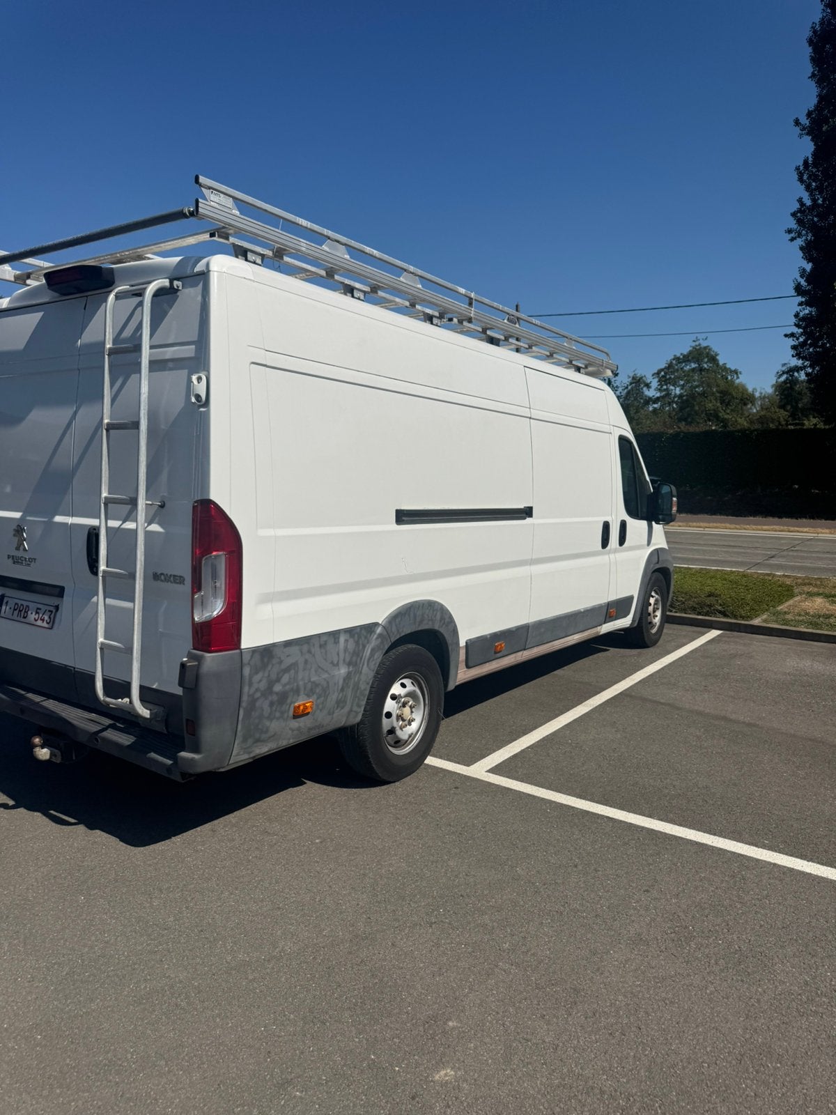 Camionette Peugeot Boxer, Voorwielaandrijving, Euro 5, Stof, Zwart