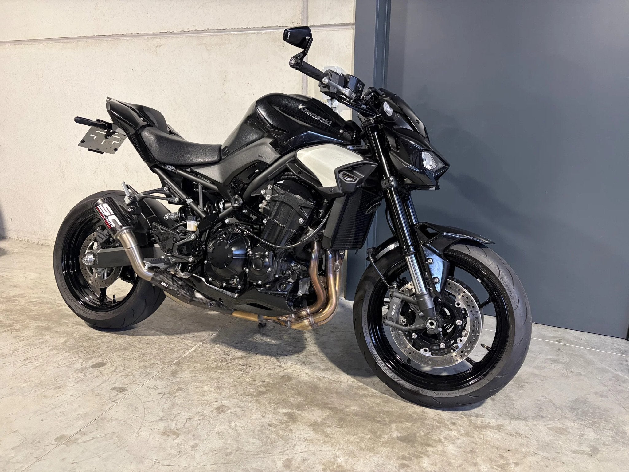 Kawasaki Z900 lekkere naked met SC-project en tail tidy, Entreprise, Plus de 35 kW, 900 cm³, Autre
